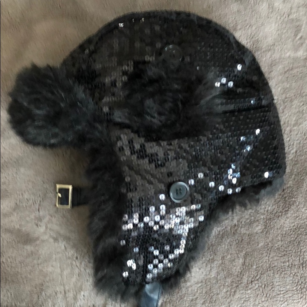 Steve Madden faux fur winter hat
